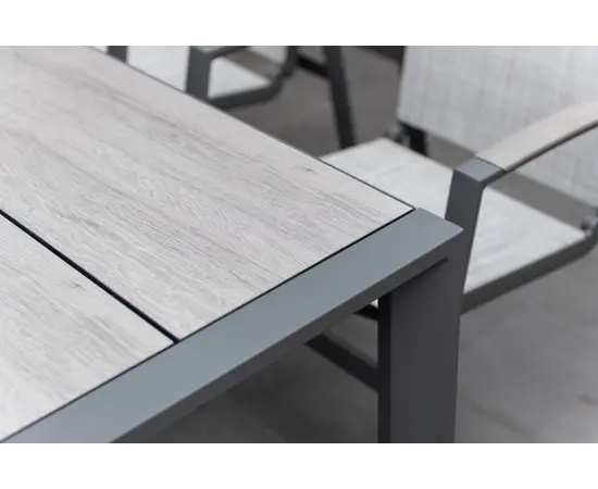 Table Urbanite rect 160x90x75 cm