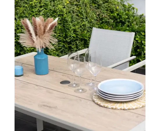 Rectangular table Urbanite 160x90x75 cm