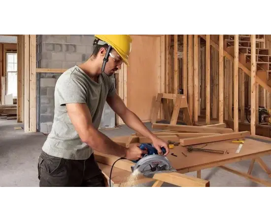 Циркулярная пила Bosch GKS 140 Professional 1400W