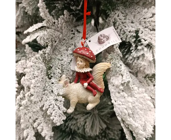 ნაძვისხის სათამაშო ბაჭია/ციყვი