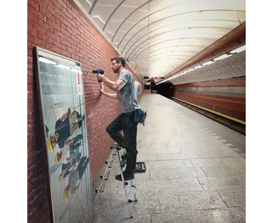 Аккумуляторный ударный дрель-шуруповерт бесщеточный Bosch GSB 12V-30 Professional 12V (06019G9100)