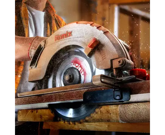 Пила дисковая Ronix 4311