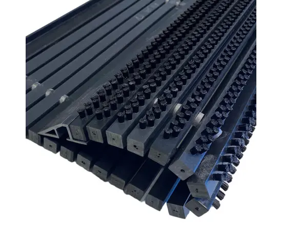 Rug Hamat Outline Pure black 40x60 cm