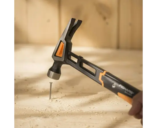 ჩაქუჩი Fiskars 1020213