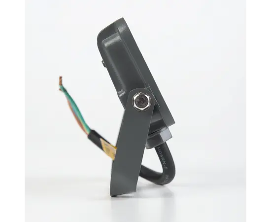 Прожектор New Light LED 10W 3000K 85Lm SMD E024E