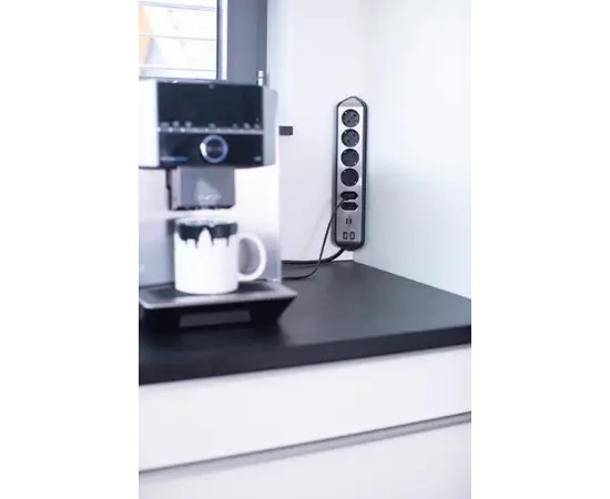 დამაგრძელებელი კუთხე 6 Brennenstuhl 2მ 2 USB ვერცხლისფერი შავი